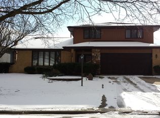 8931 Oakdale Ct, Orland Park, IL 60462
