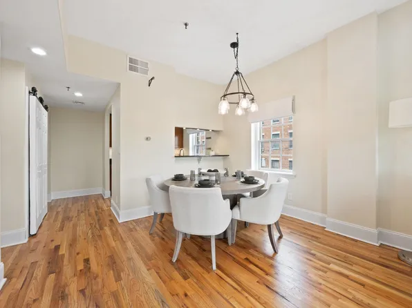 227 Christopher Columbus Drive image 5 of 12