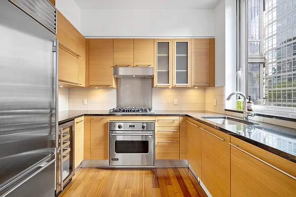 Rented by Compass | media 20