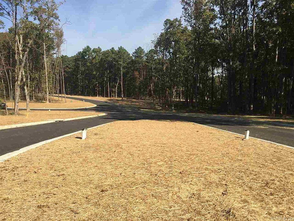 2nd image of 19 Ensbury Pl Lot 41