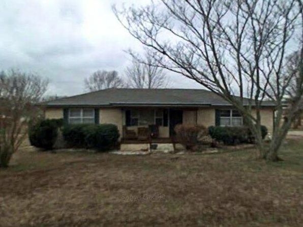 271 Red Bird Dr