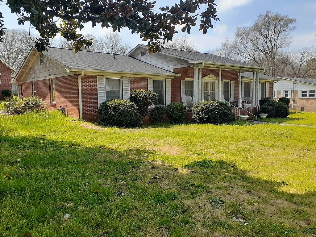 314 Green St Laurens Sc 29360 Mls 119982 Zillow