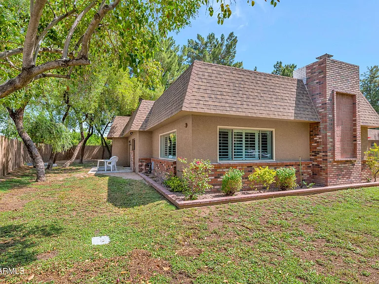 5839 E Indian School Rd — Photo 22