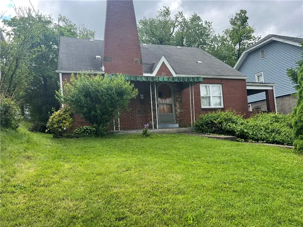 414 Argonne Dr, New Kensington, PA 15068