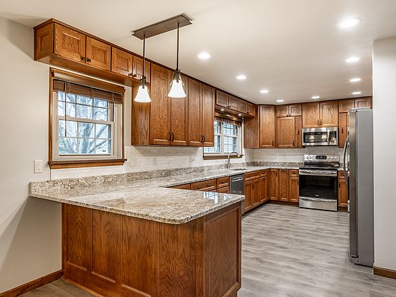 5th image of 8739 Gunpowder Ct