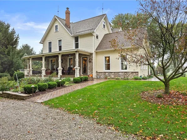 13085 Chatham Rd, Spencer, OH 44275