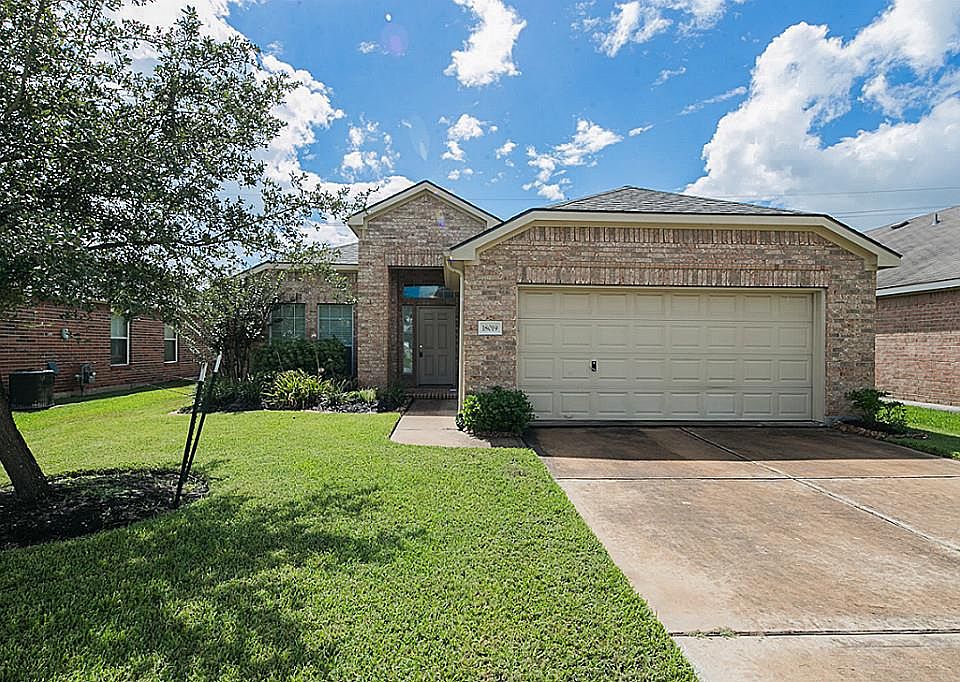 1st image of 18019 Melissa Springs Dr