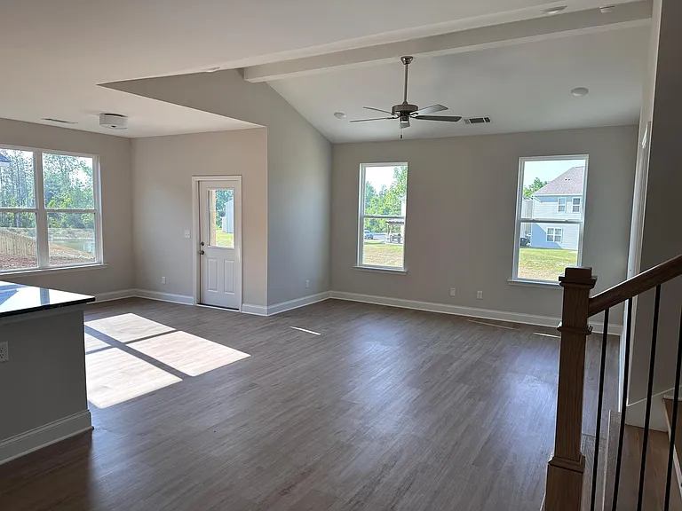 7973 Capri Ct — Photo 6