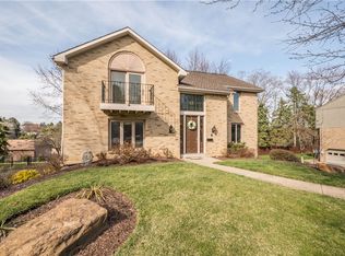 848 Ridgefield Ave, Pittsburgh, PA 15216