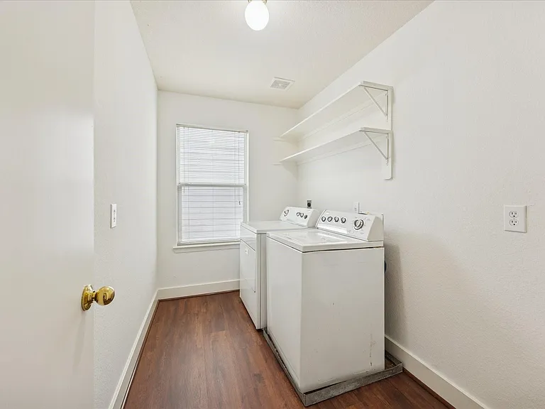 10727 Cobblecreek Way — Photo 21