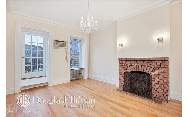 Rented by Douglas Elliman | media 11