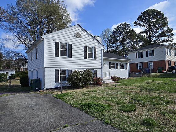 3rd image of 7500 Schaaf Dr