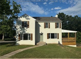 443 Forest Cir, South Charleston, WV 25303