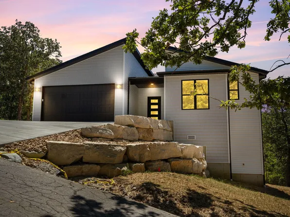 13 Oleary Drive, Kimberling City, MO 65686