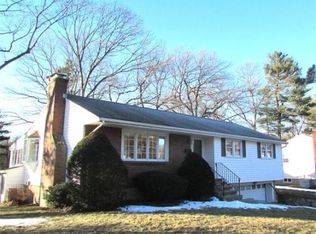 133 Pacella Dr, Dedham, MA 02026