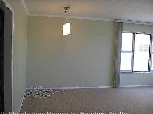 3rd image of 3700 Galt Ocean Dr APT 901