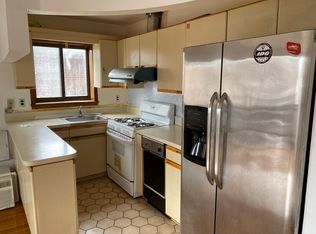 4724 Union St, Flushing, NY 11355