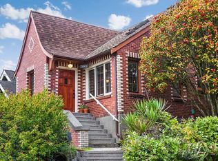 3401 Belvidere Ave SW, Seattle, WA 98126