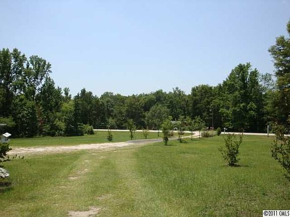 3rd image of 3140 Carrie Estates Dr