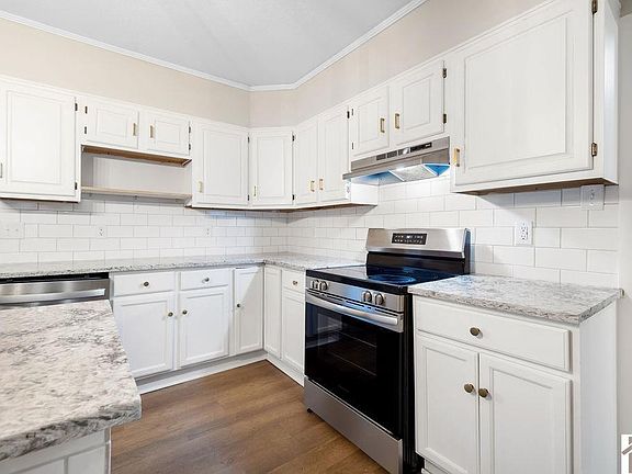 5th image of 1409 Hc Mathis Dr