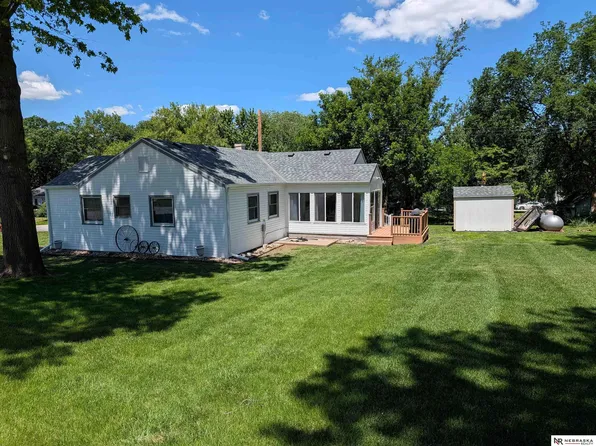 110 Elm St, Weston, NE 68070