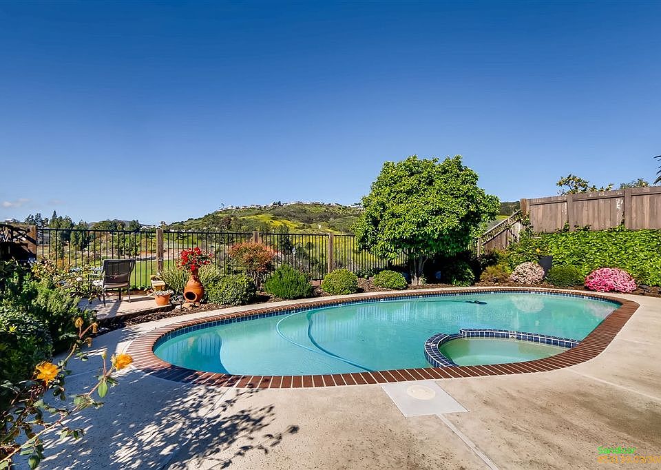 1st image of 5924 Highplace Dr