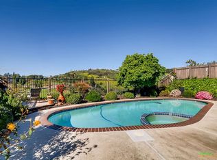 5924 Highplace Dr, San Diego, CA 92120