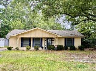 510 Halstead Rd, Ocean Springs, MS 39564