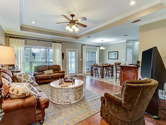 Spacious Living Area