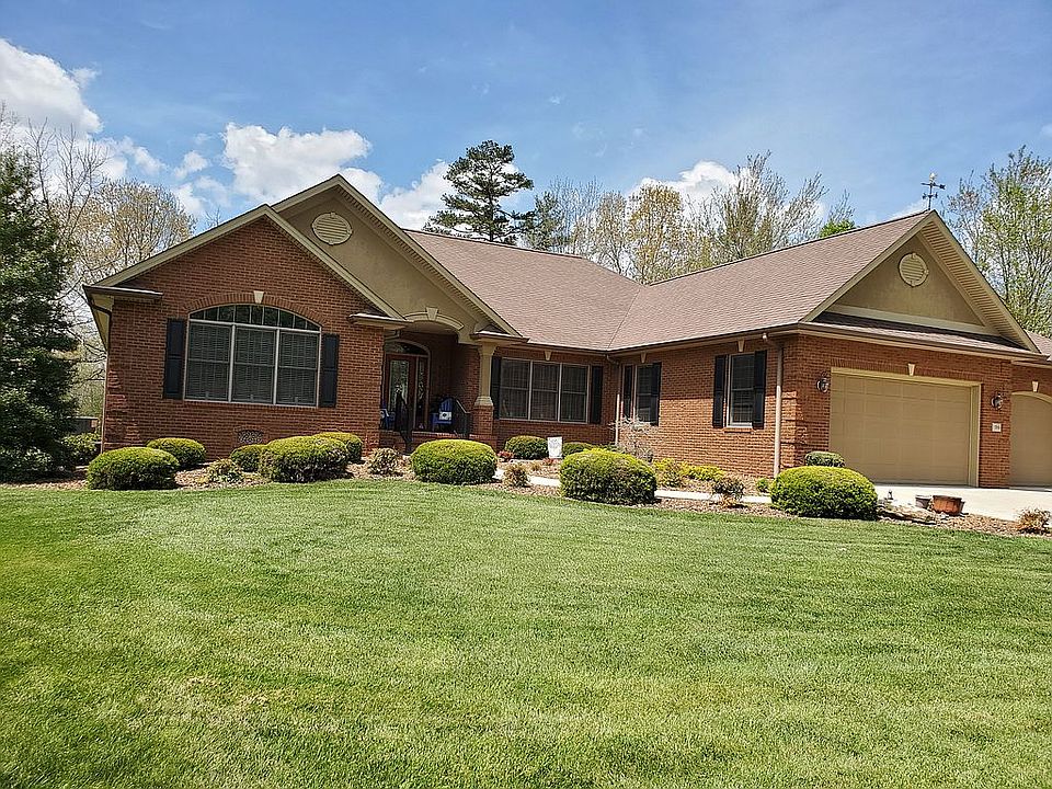1st image of 228 Forest Hill Dr