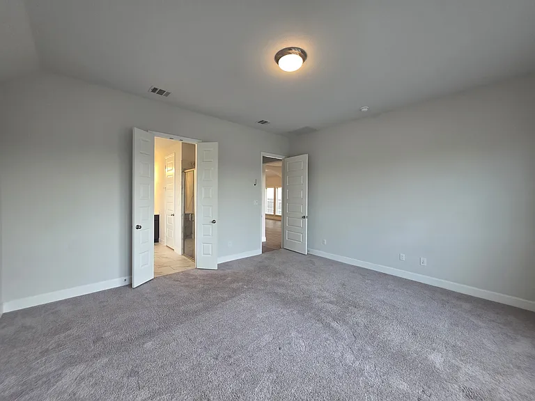 116 Rosemary Ct — Photo 18