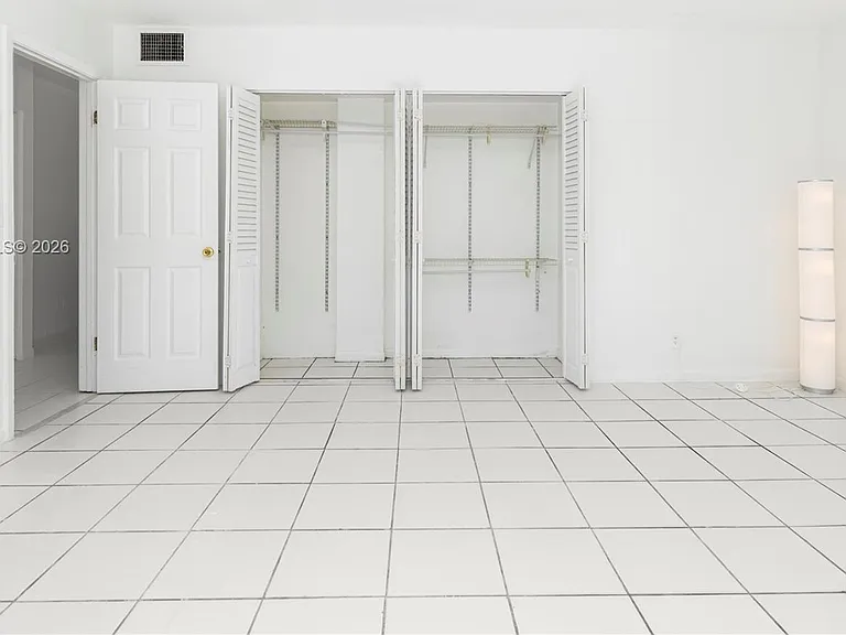 500 NE 2nd St #223 — Photo 14