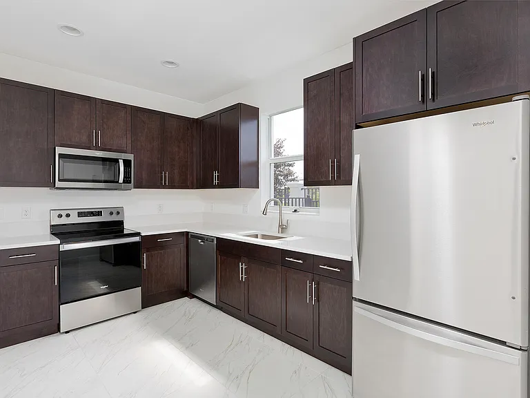 6979 Pines Cir #35 — Photo 12