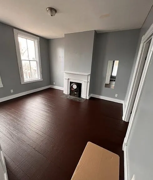 112 S Laurel St #B — Photo 4