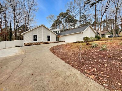 730 Post Road Ln, Stone Mountain, GA, 30088
