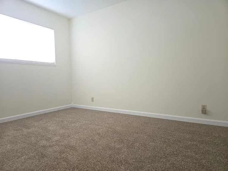 3031 Toyon St #2 — Photo 6