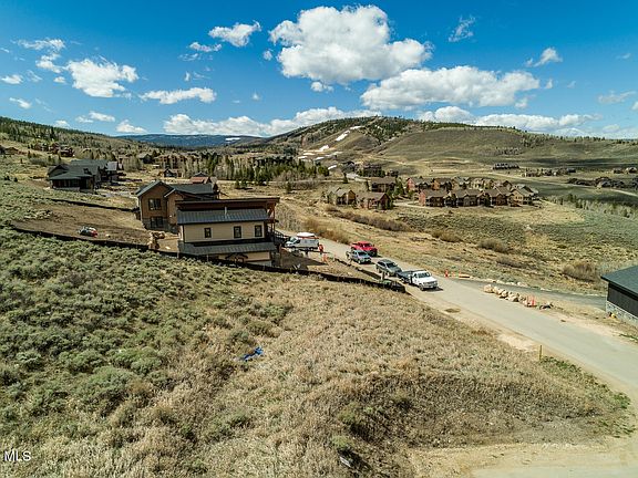 4th image of 1368 LOWER RANCH VIEW Road