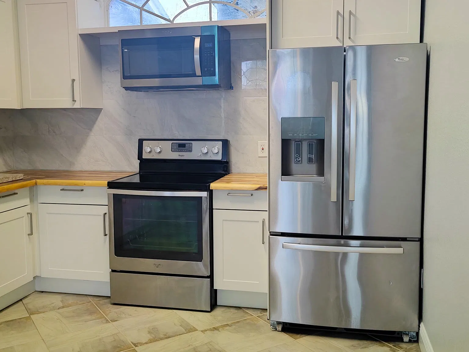 2 bed, 1000 sqft, $1,950 — Photo 3