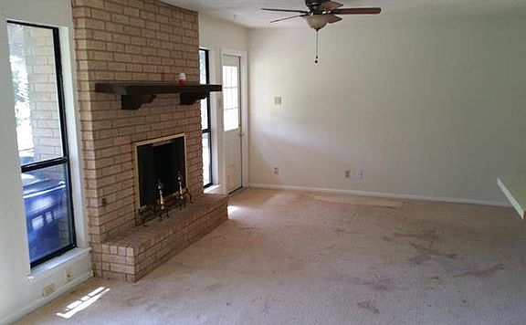 2nd image of 1623 Driftwood Dr