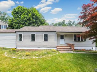 23 Strong St, Mahwah, NJ 07430