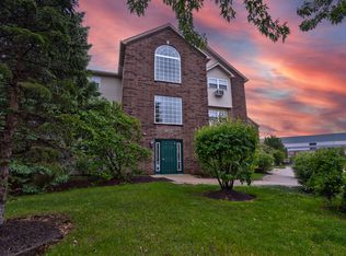 410 Cunat Blvd APT 3B, Richmond, IL 60071