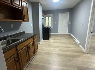 61 Washington St #2E, Waterbury, CT 06706