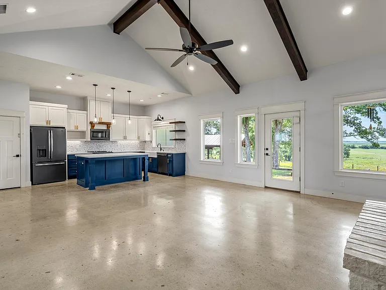 495 Cox Hollow Rd — Photo 6
