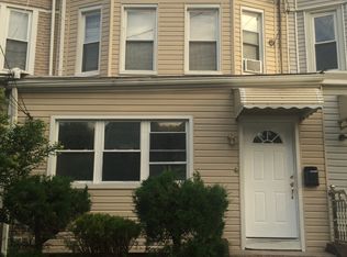 10444 91st Ave, Richmond Hill, NY 11418