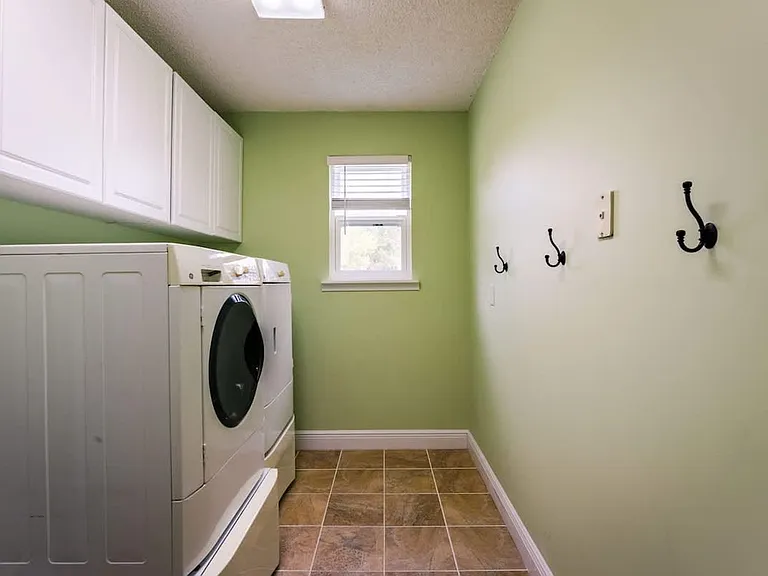 Laundry Room Cabinet