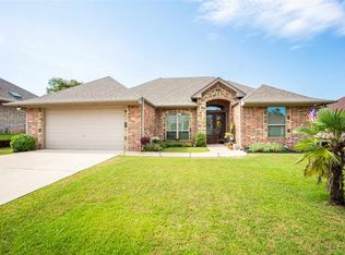 2510 Oasis Dr, Longview, TX 75601