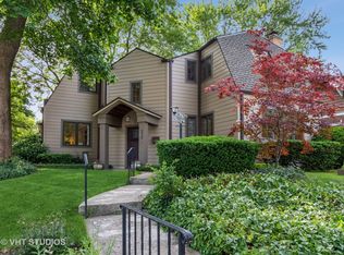 230 S Walnut Ave, Arlington Heights, IL