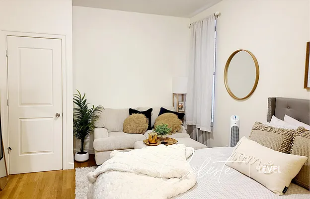 Rented by Level Group | media 15