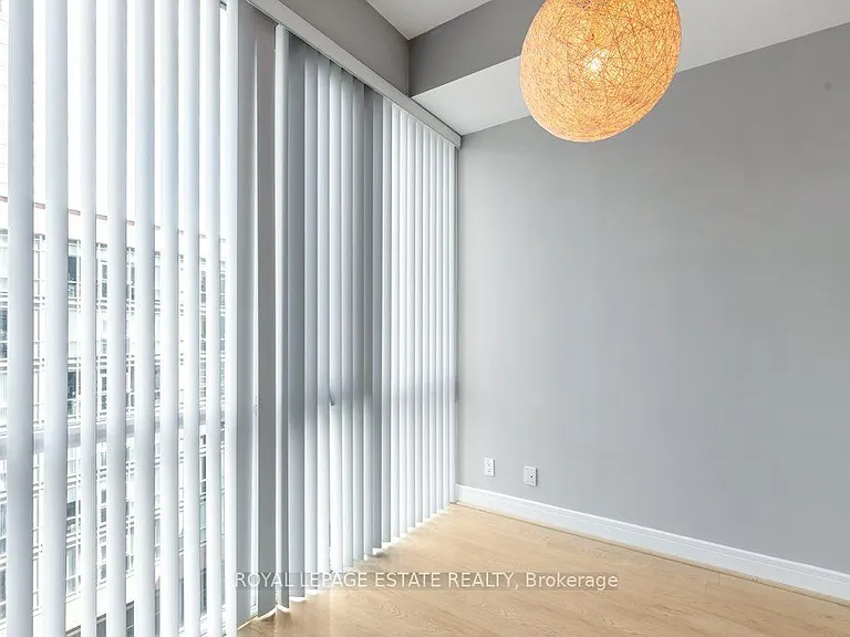 112 George St #S730 — Photo 15