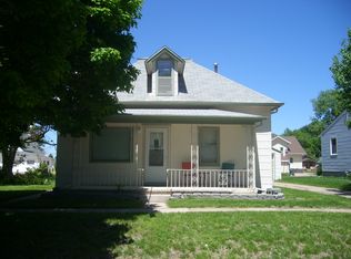 207 E A St, Hastings, NE 68901